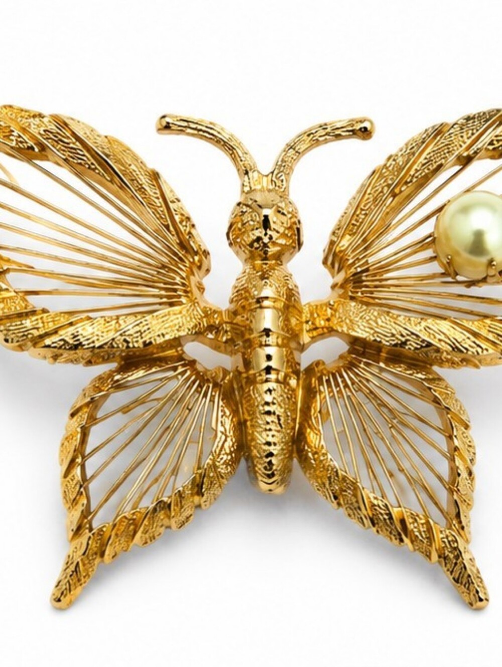 Vintage Brooks Gold Tone Butterfly Brooch Faux Pearl Openwork Filigree Pin Signe